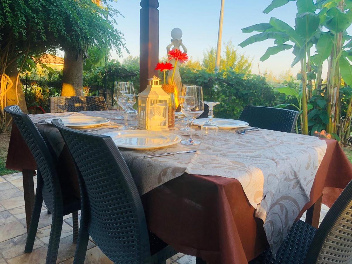 Hotel Ristorante L'Orizzonte Le Castella  Esterno foto