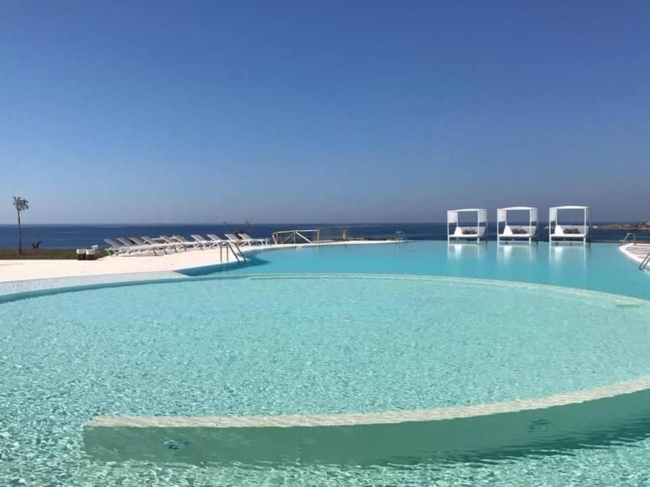 Hotel Ristorante L'Orizzonte Le Castella  Esterno foto